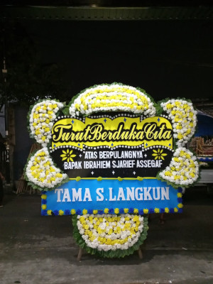 Papan Bunga Duka di Talegong